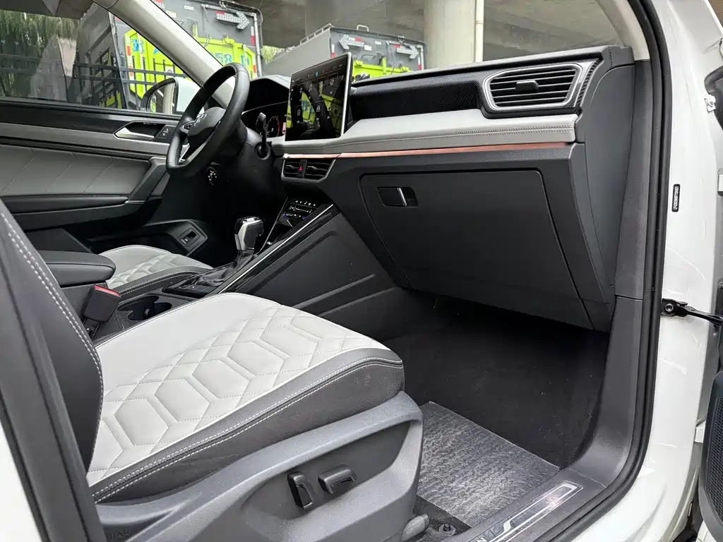 Volkswagen Tayron — миниатюра 9