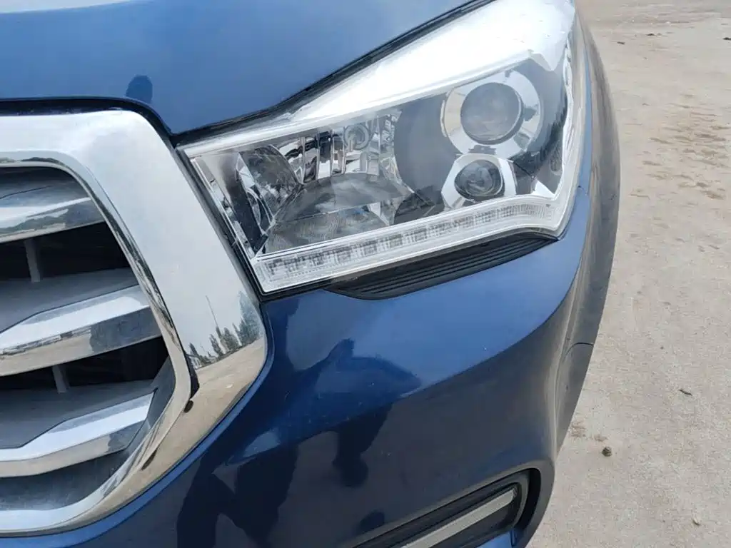Isuzu TAGA Daga — миниатюра 24