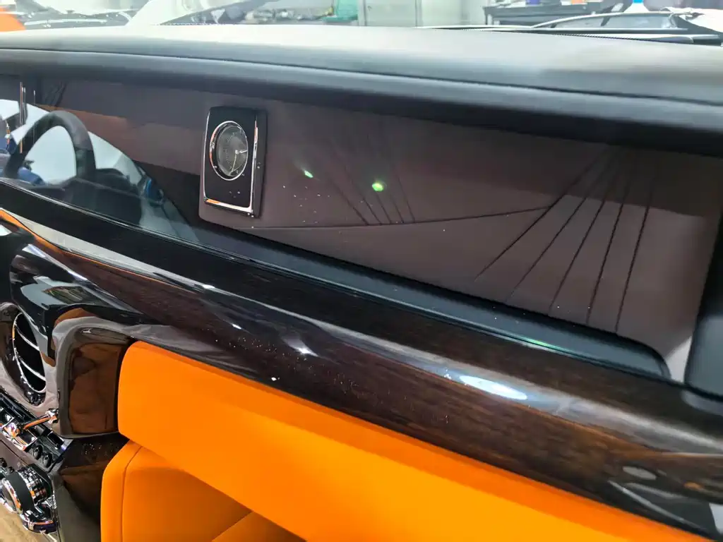Rolls-Royce Phantom — миниатюра 9