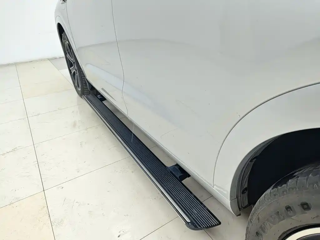 HONGMENG ZHIXING ASK THE WORLD M7