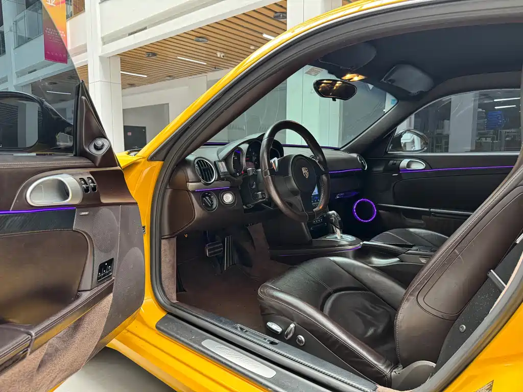 Porsche Cayman — миниатюра 12