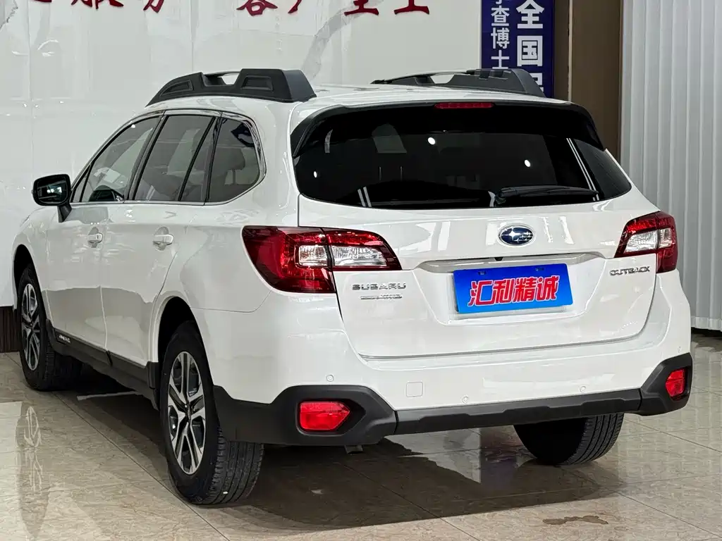 Subaru Outback — миниатюра 4