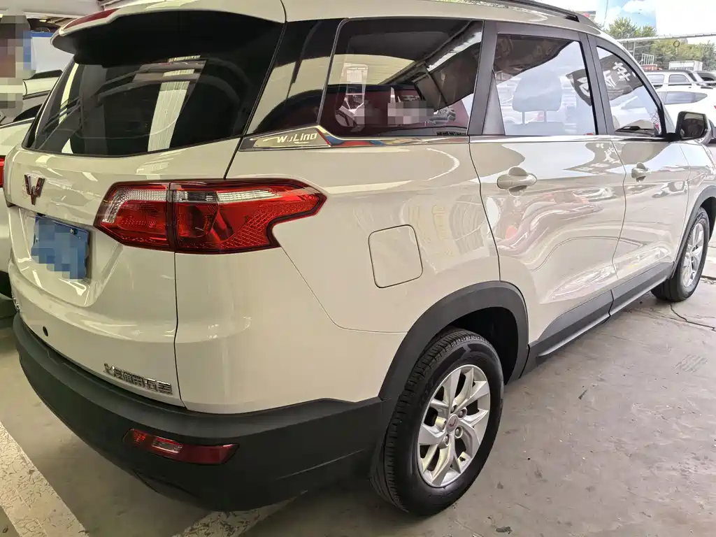 Wuling Hongguang S3 — миниатюра 6
