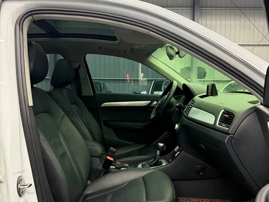 Audi Q3 2015 35 TFSI Comfort
