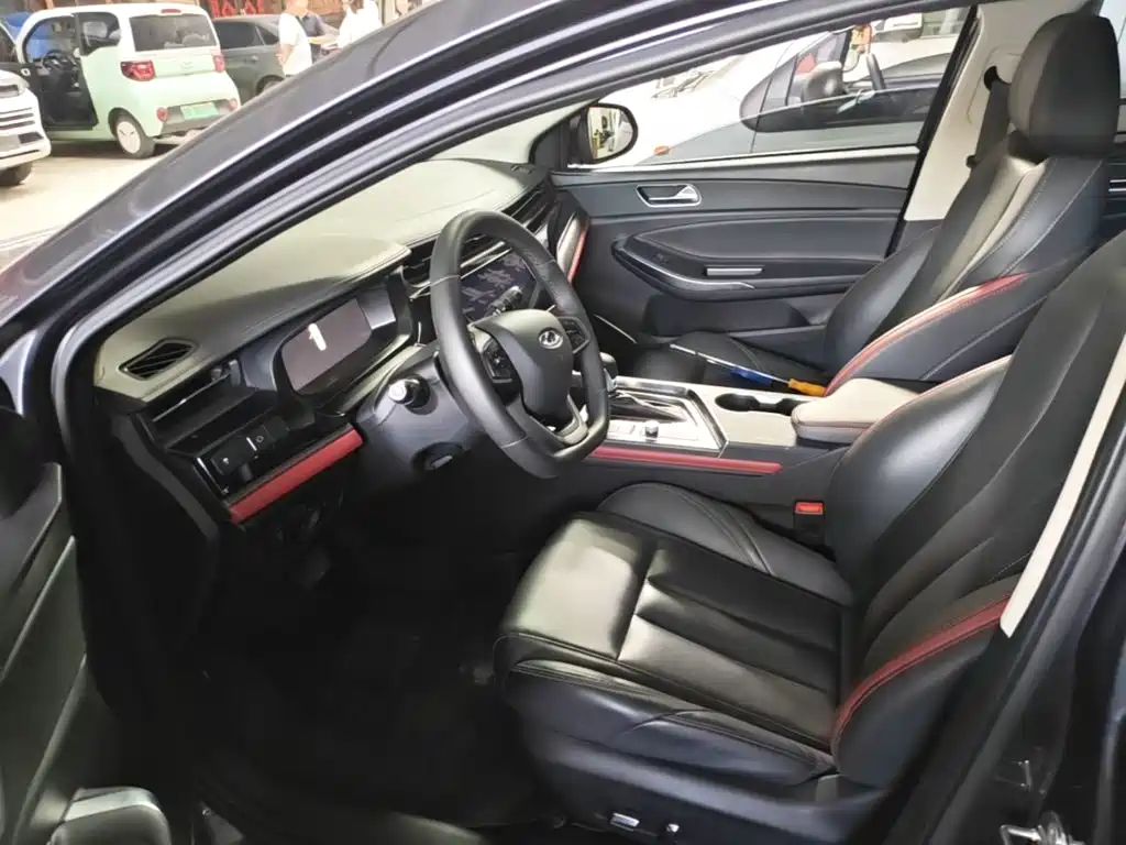 Chery Arrizo 5 PLUS — миниатюра 15