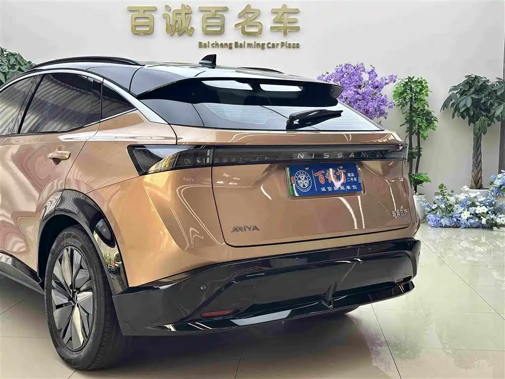 Nissan Ariya - фото 8