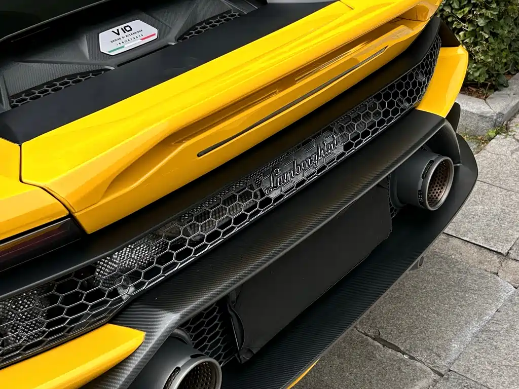 LAMBORGHINI HURACÁN