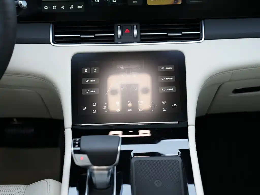 Li Auto ONE 2020 6 мест
