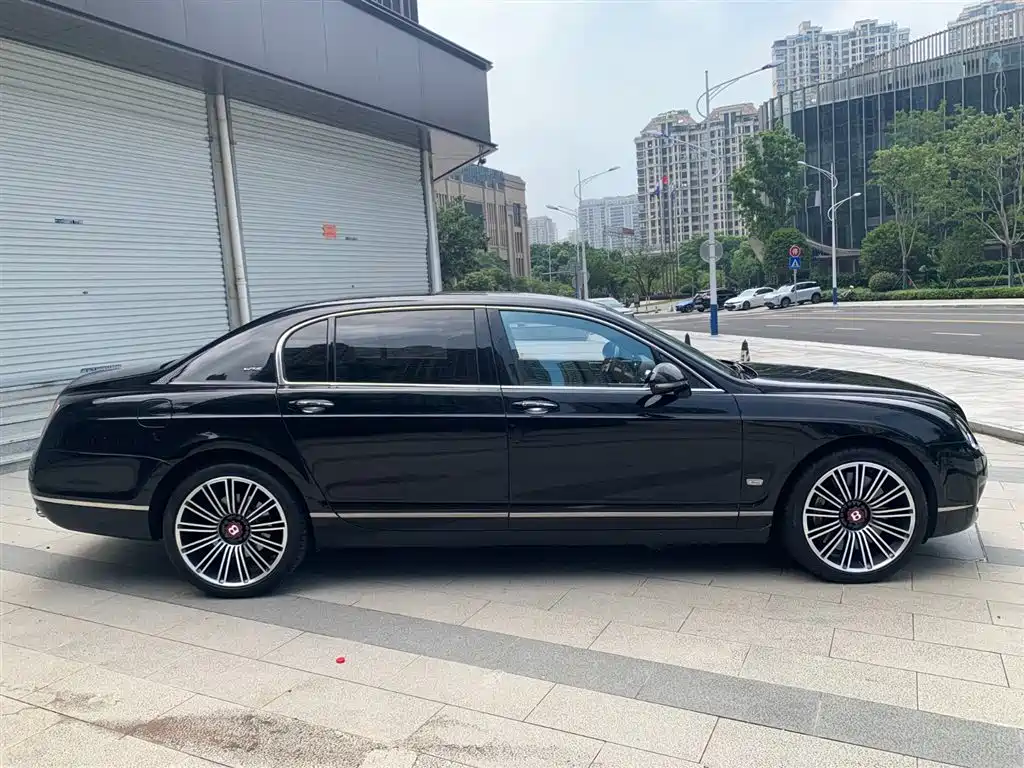 Bentley Flying Spur 2012 6.0T