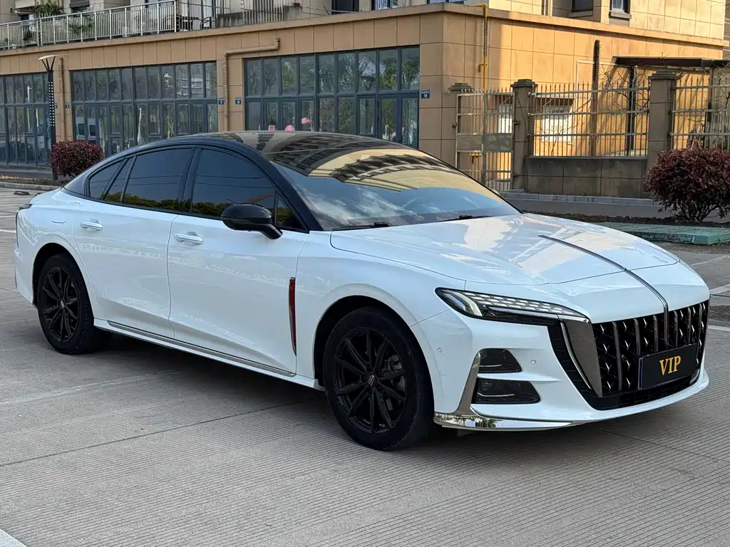 Hongqi H6 2023 2.0T