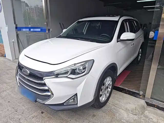2018 JAC S7