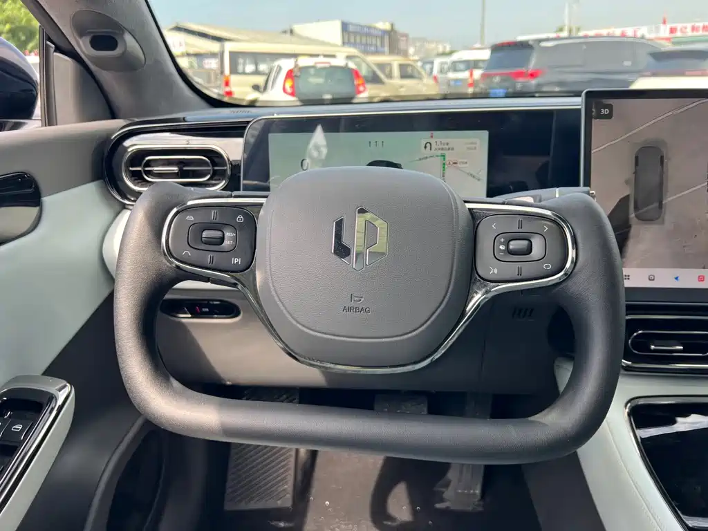 Leapmotor Leapmotor C01 — миниатюра 10