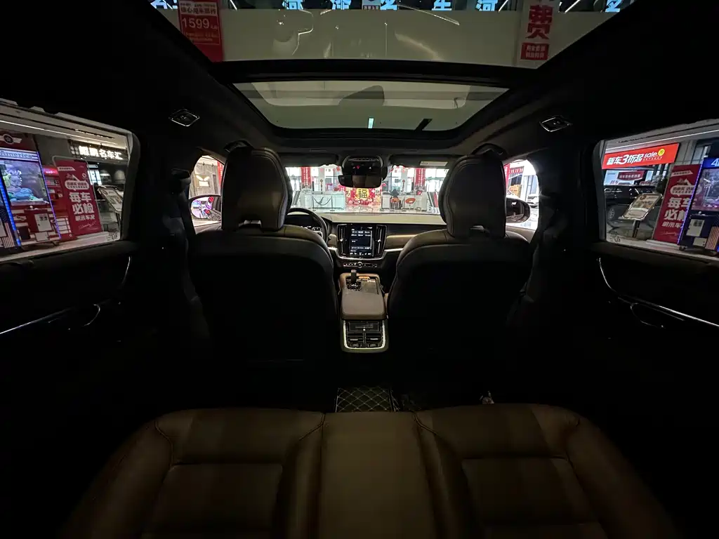 Volvo V90 — миниатюра 11