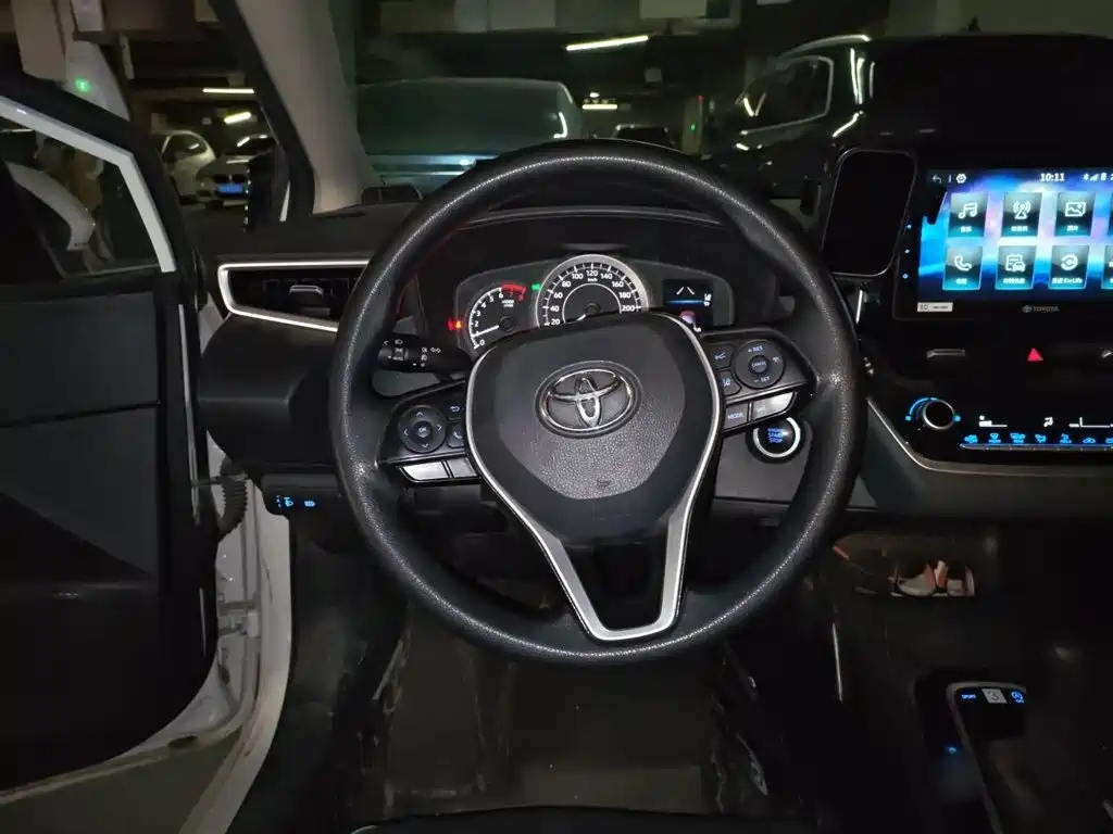 Toyota Corolla — миниатюра 6