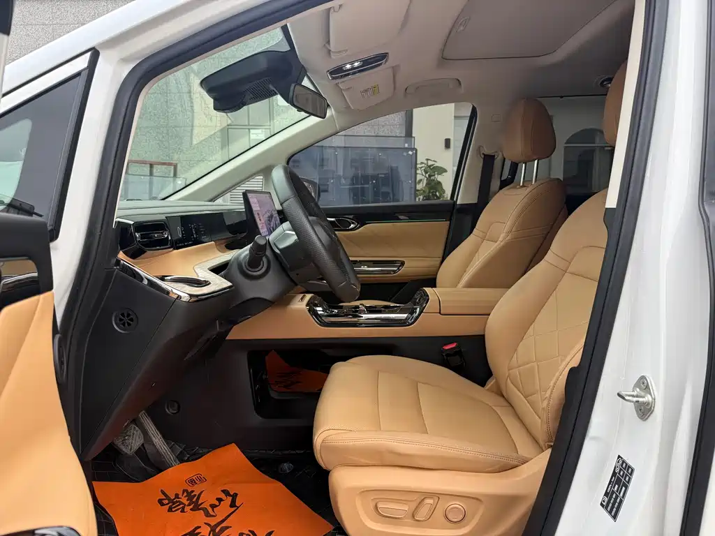 GAC E8 PHEV 2024 150km MAX+