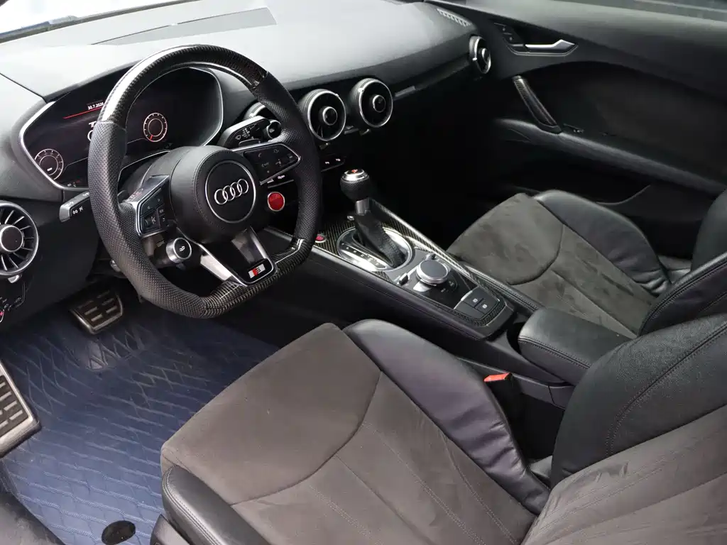Audi TT — миниатюра 9