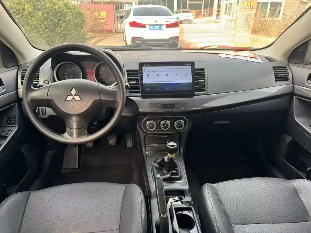 Mitsubishi Lancer EX — миниатюра 4