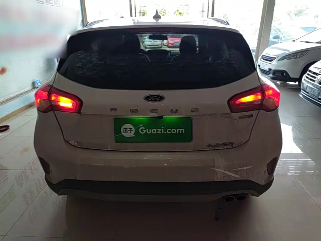 Ford Focus Active — миниатюра 6