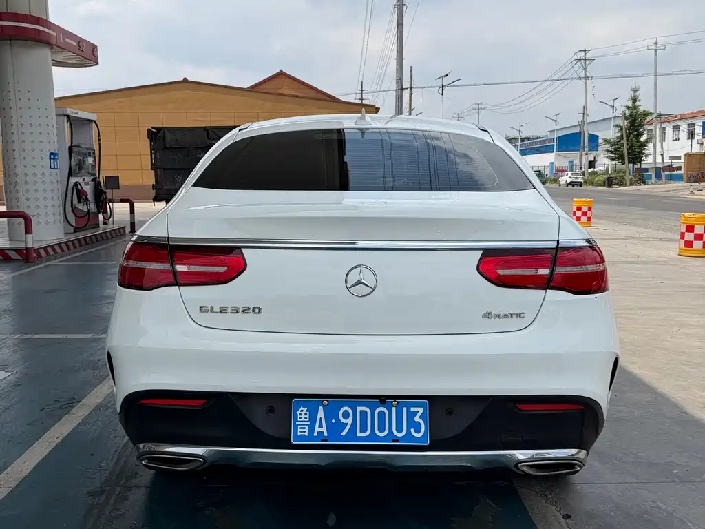 Mercedes-Benz GLE 2017 GLE 320 4MATIC SUV