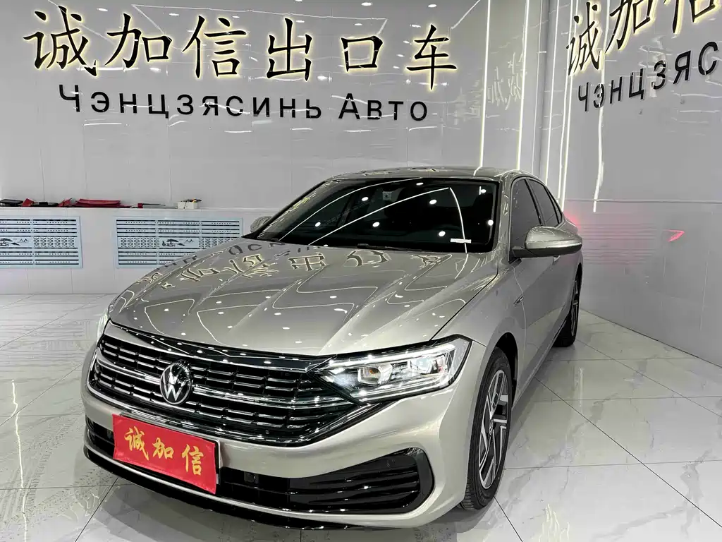 Volkswagen Sagitar 2022