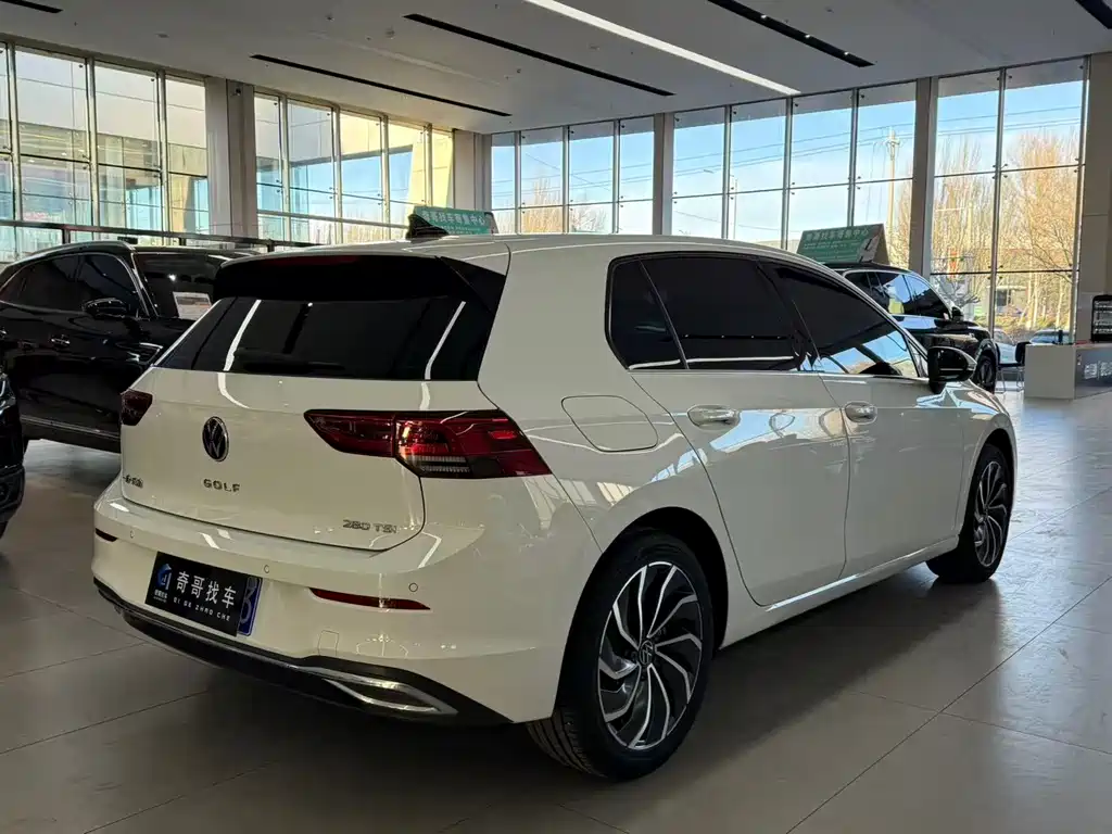 Volkswagen Golf 2021 280TSI DSG Pro