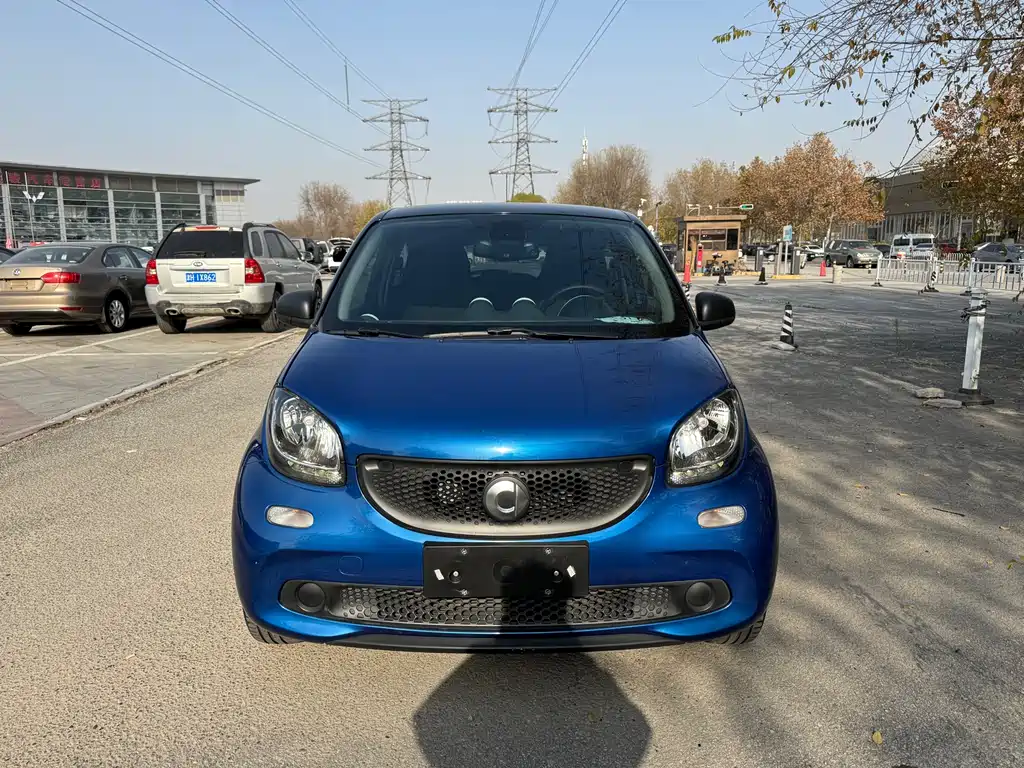 SMART FORFOUR