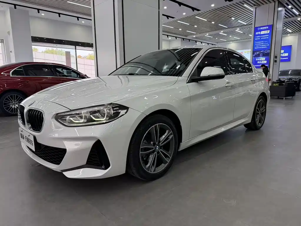 BMW 1 Series 2022