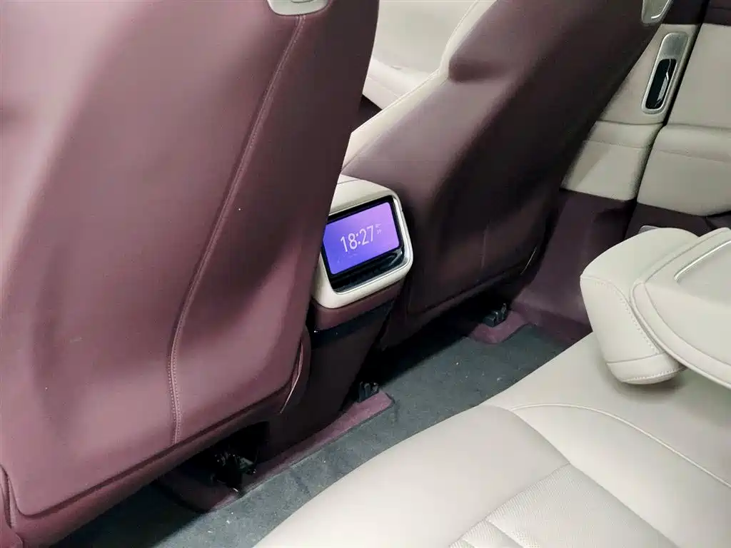 XIAOMI CAR XIAOMI YU7