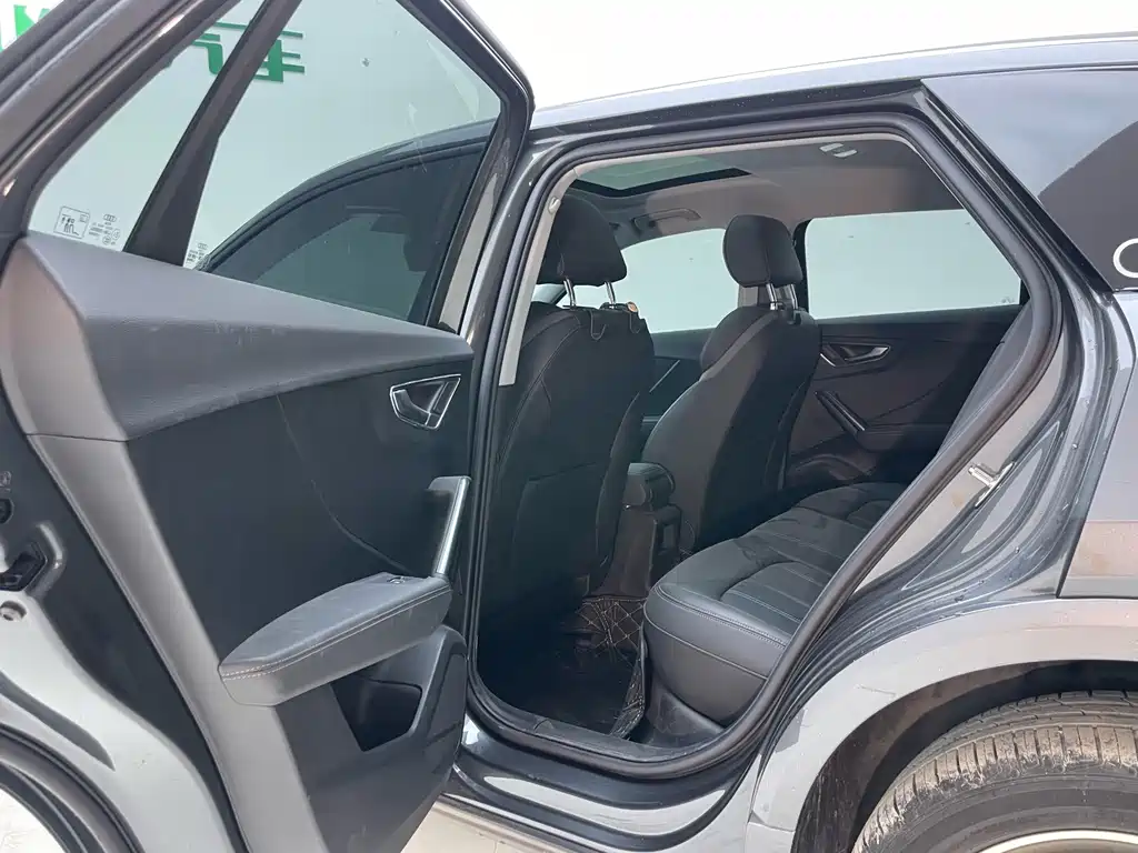 Audi Q2L — миниатюра 20