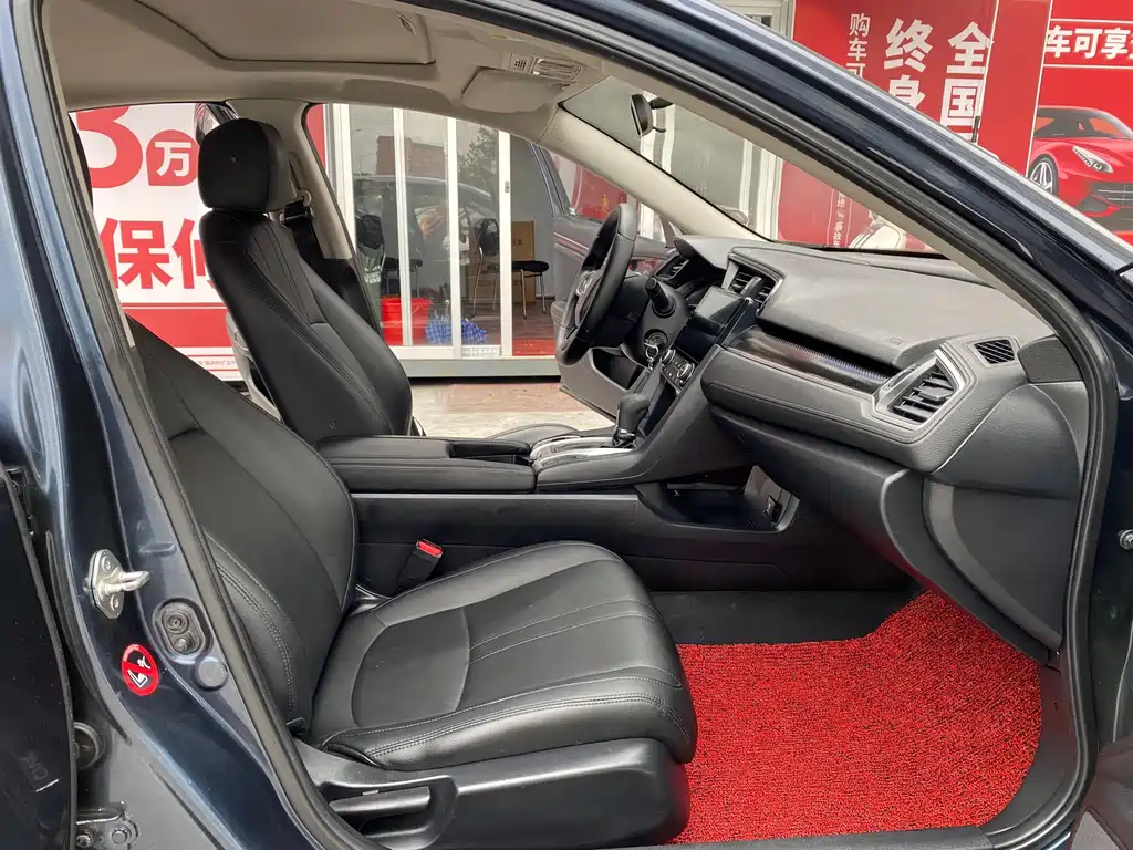 Honda Civic — миниатюра 10