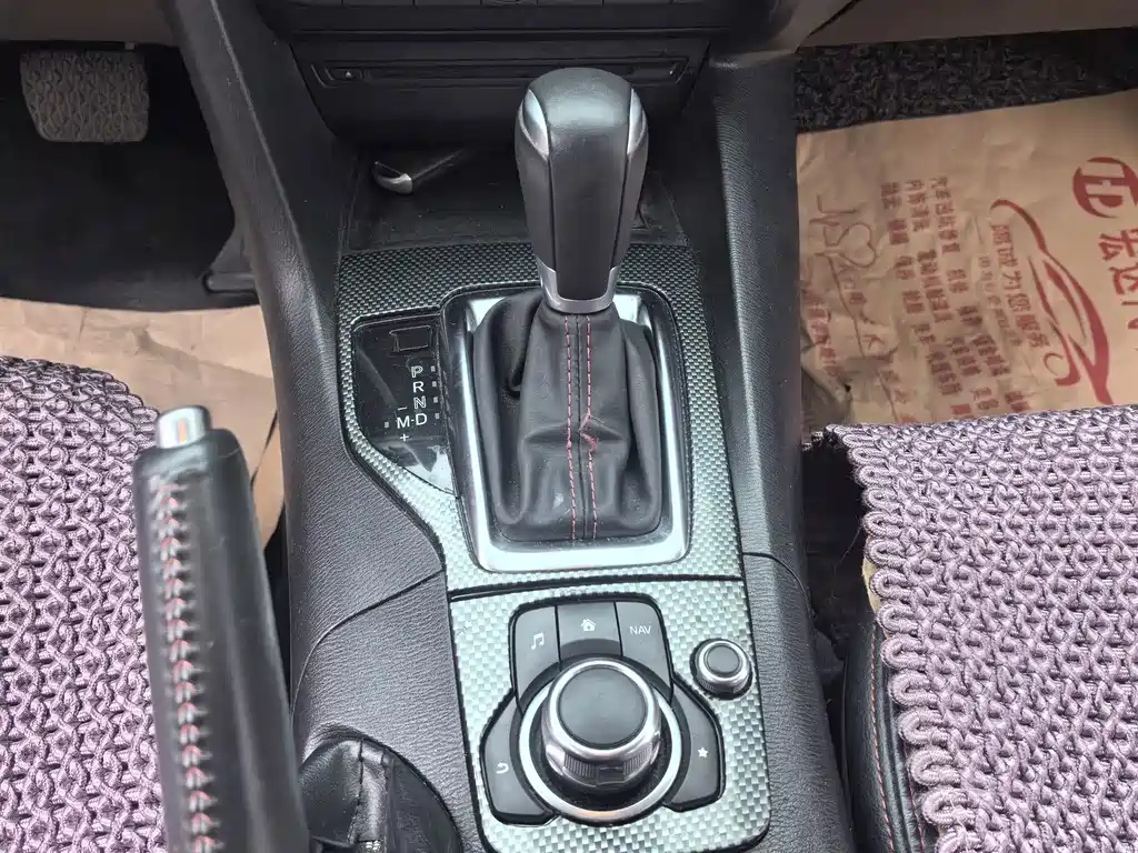 Mazda 3 Axela — миниатюра 17