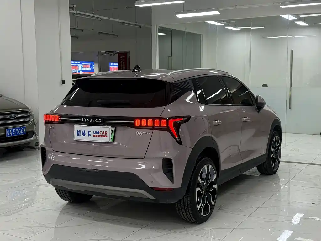 Lynk & Co 06 EM-P — миниатюра 4
