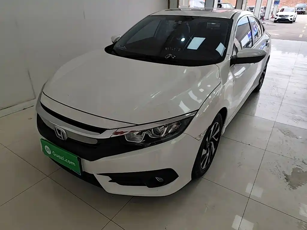 Honda Civic 2016 220TURBO CVT Luxury