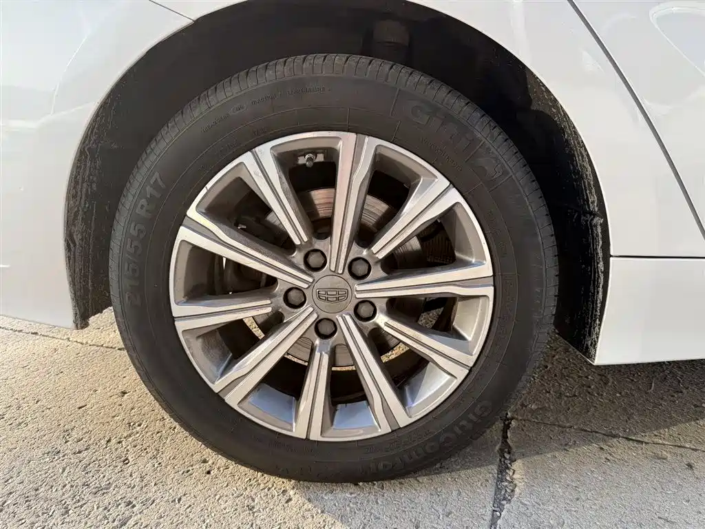 Geely Borui 2018 1.5T PHEV
