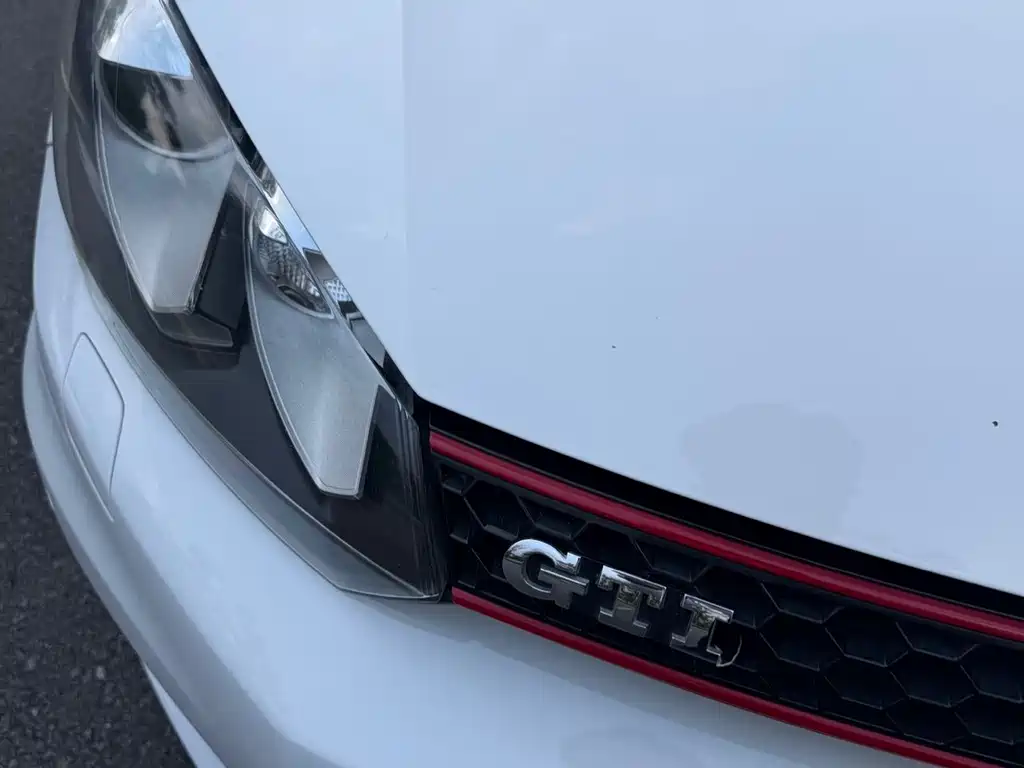 Volkswagen Golf GTI — миниатюра 21