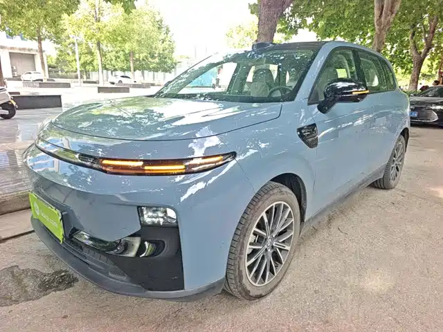 2025 Leapmotor B10