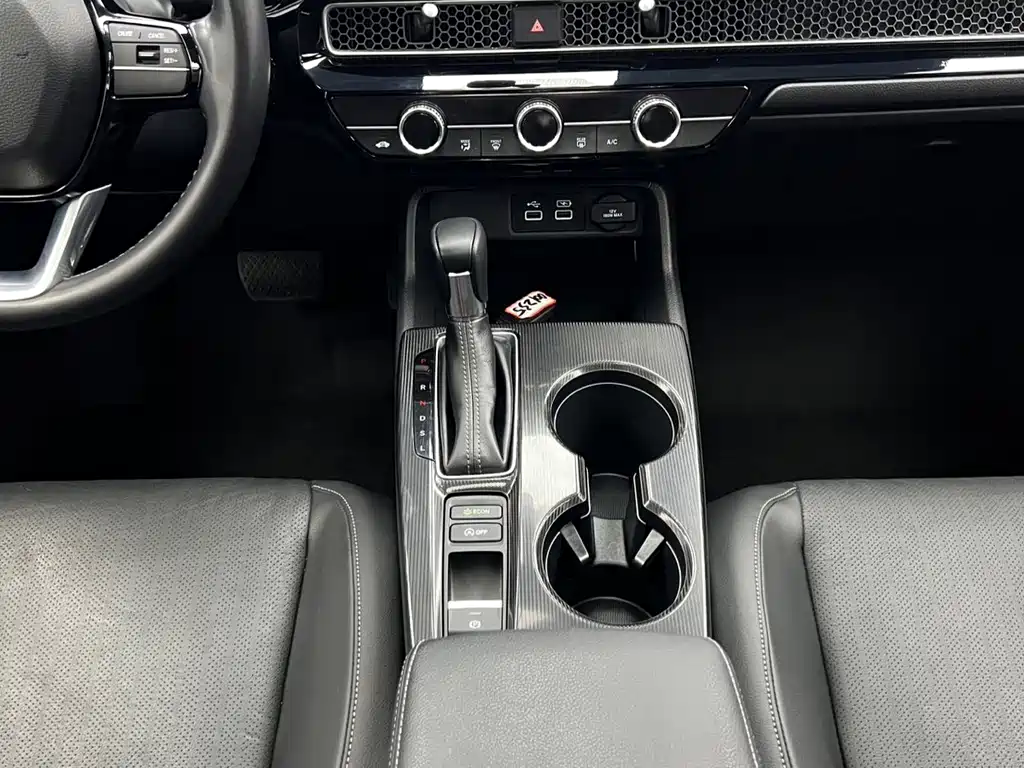 Honda Civic — миниатюра 10