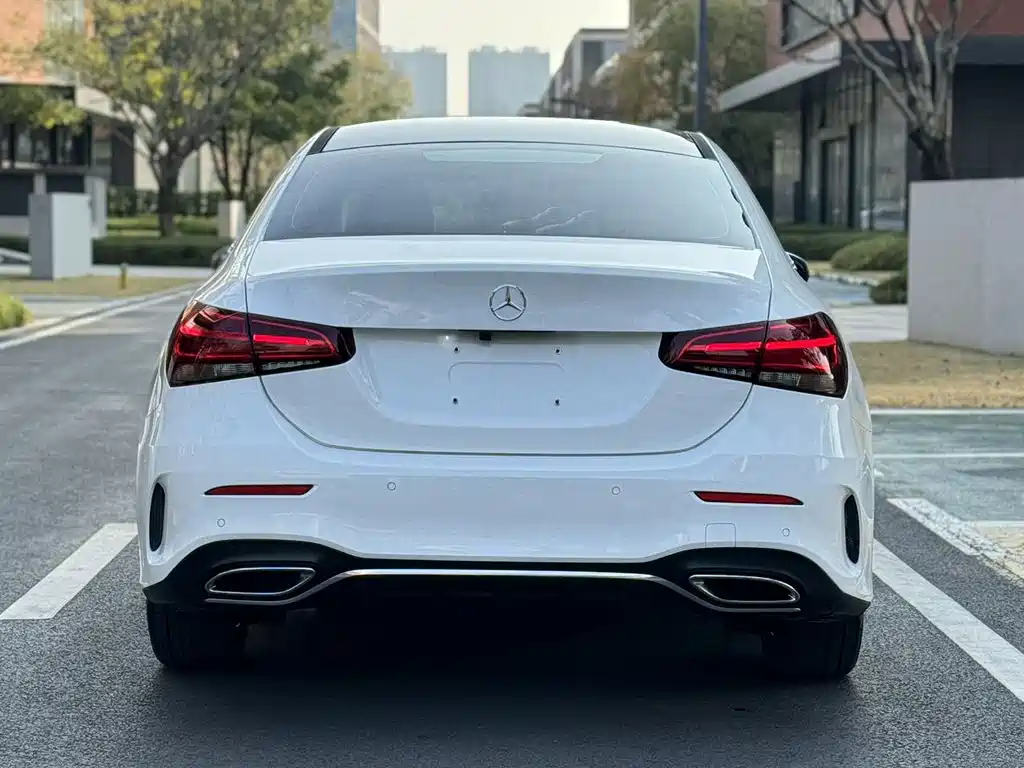 MERCEDES-BENZ A CLASS