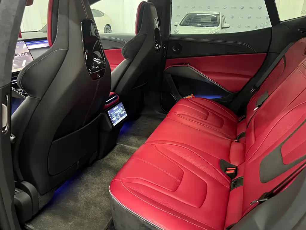 LOTUS SPORTS CAR ELETRE