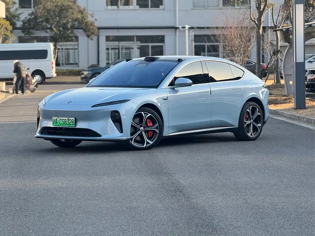 NIO NIO ET5
