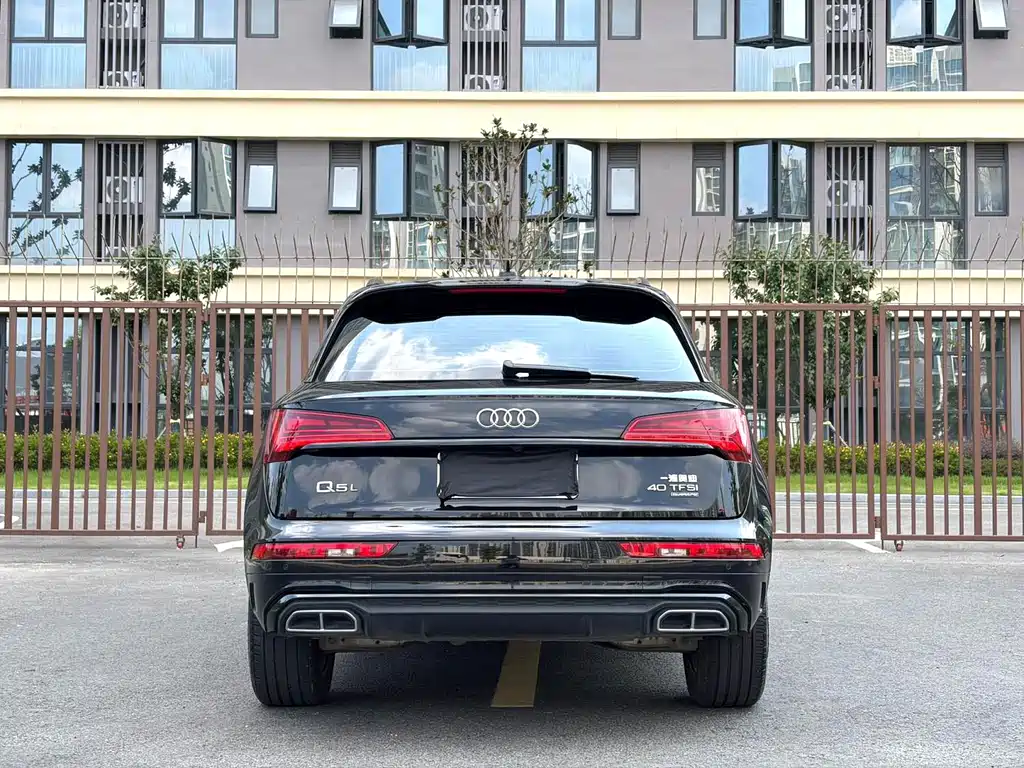 Audi Q5L — миниатюра 13