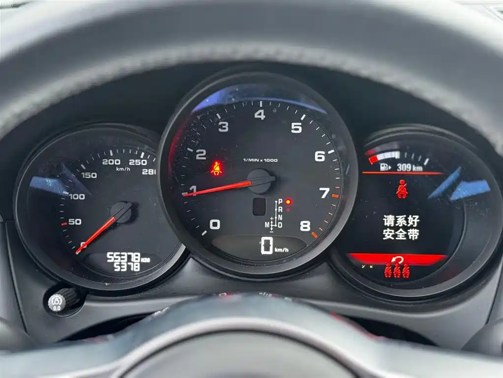 Porsche Macan — миниатюра 12