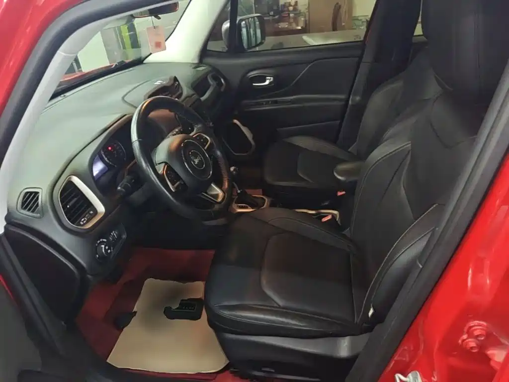 Jeep Renegade — миниатюра 15