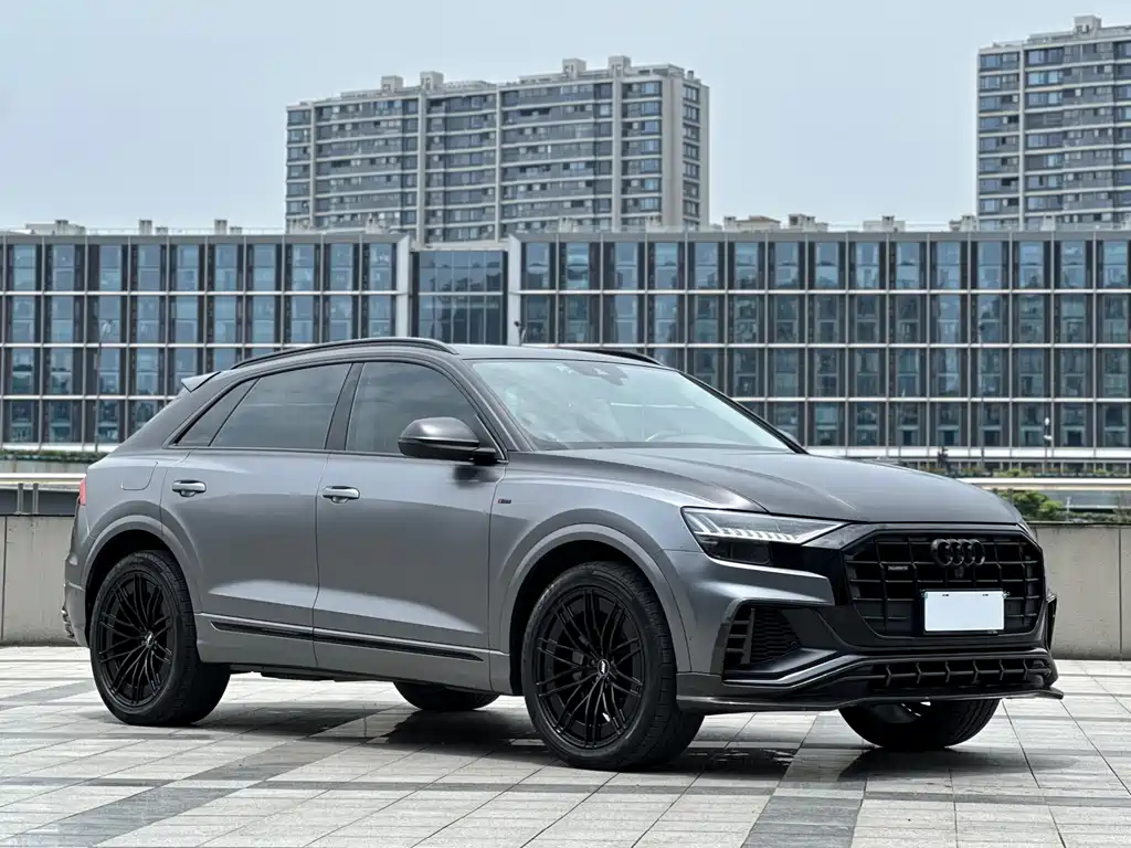 Audi Q8 2021 55 TFSI
