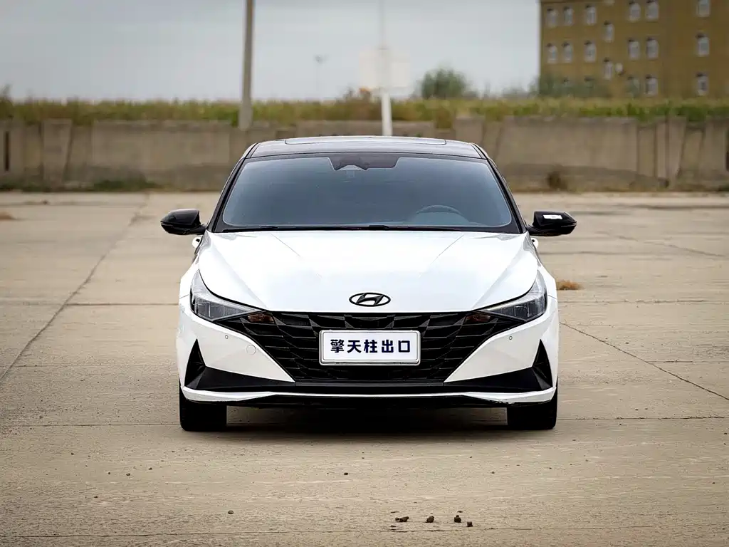 Hyundai Elantra — миниатюра 2