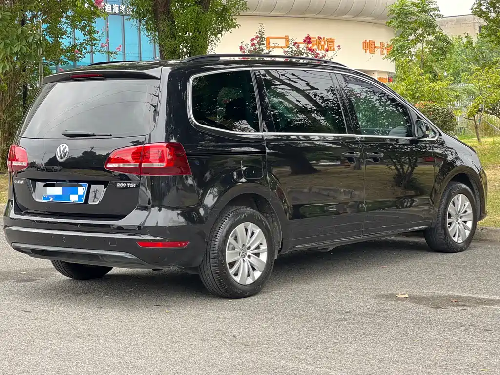 Volkswagen Sharan — миниатюра 9