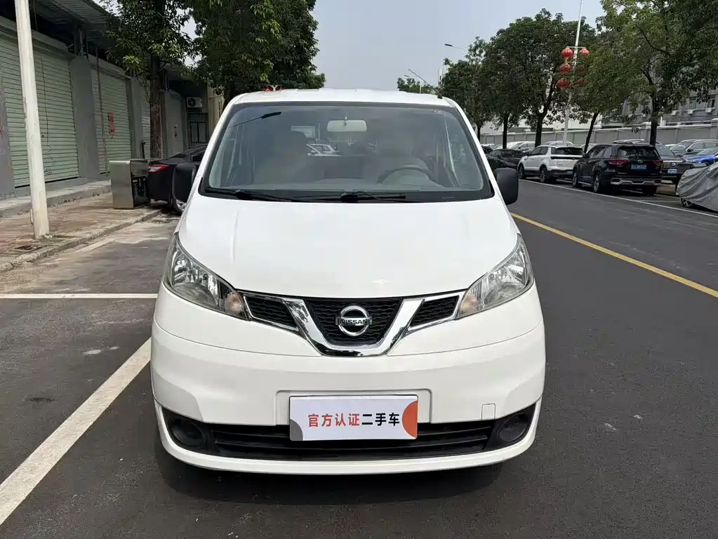 Nissan NV200 — миниатюра 2