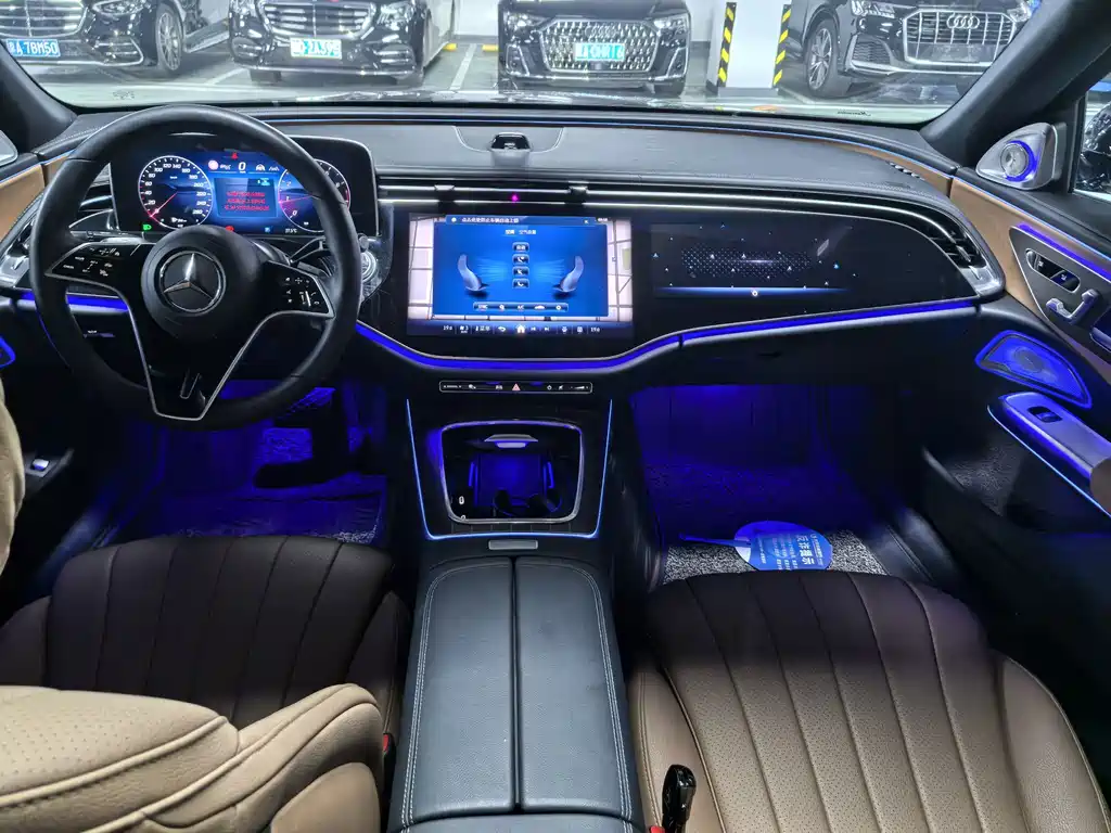 Mercedes-Benz E-Class — миниатюра 16