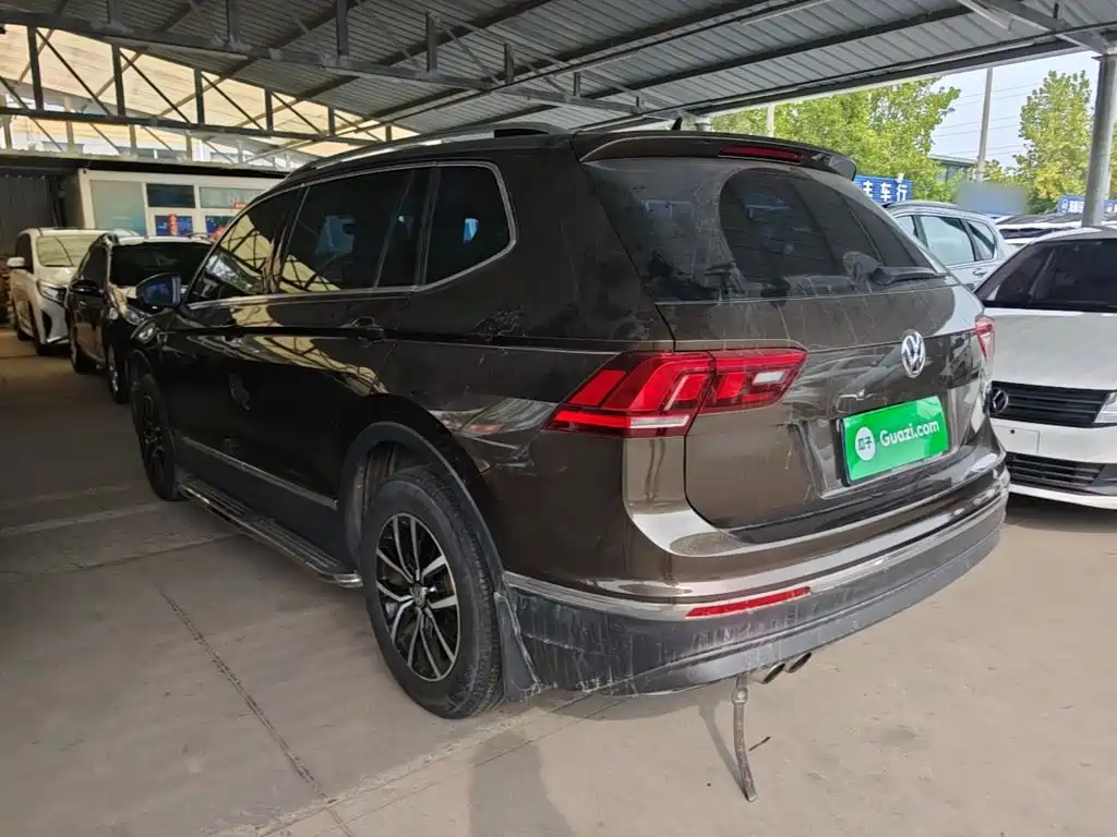 Volkswagen Tiguan L — миниатюра 5