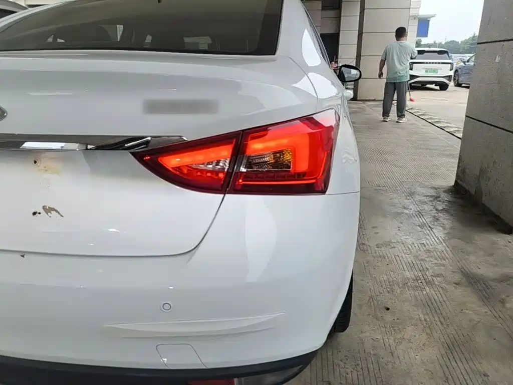 Chery Arrizo 5 — миниатюра 8